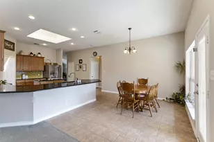 720 Date Ct, Burleson, TX 76028 - Photo 16