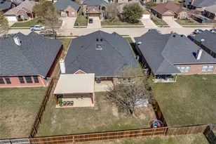 720 Date Ct, Burleson, TX 76028 - Photo 38