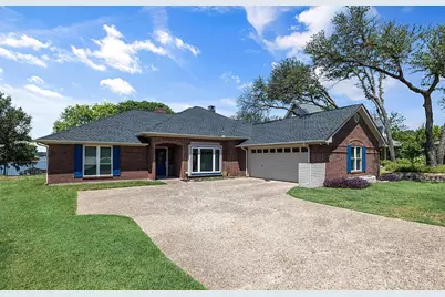 3921 Buena Vista Circle, Granbury, TX 76049 - Photo 1