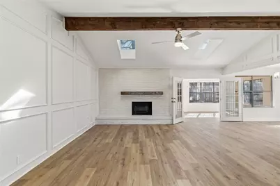 3801 Pleasant Wood Court, Arlington, TX 76016 - Photo 8