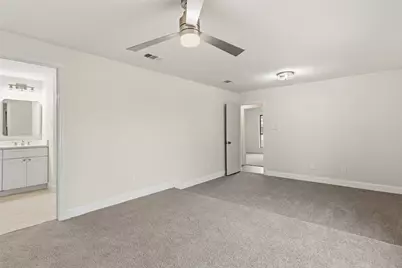 3801 Pleasant Wood Court, Arlington, TX 76016 - Photo 16