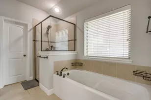 2747 Elmwood Dr, Burleson, TX 76028 - Photo 24