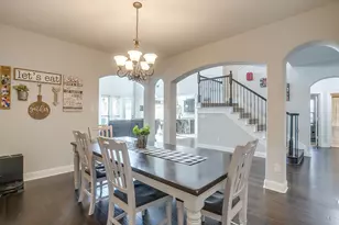 2747 Elmwood Dr, Burleson, TX 76028 - Photo 4