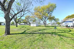 318 Hillcrest Ave, Richardson, TX 75081 - Photo 20