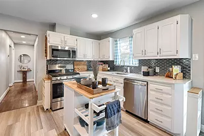 318 Hillcrest Avenue, Richardson, TX 75081 - Photo 10