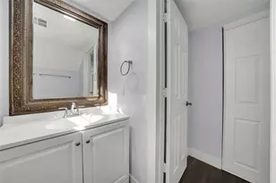 9612 Park Highlands Dr, Dallas, TX 75238 - Photo 14