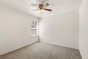 747 Tanglewood Dr, Burleson, TX 76028 - Photo 18