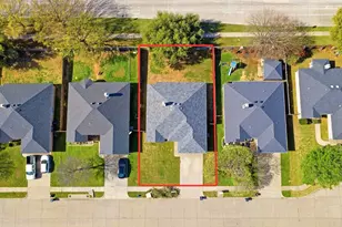 747 Tanglewood Dr, Burleson, TX 76028 - Photo 26