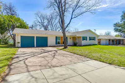 6013 Worrell Drive, Fort Worth, TX 76133 - Photo 2