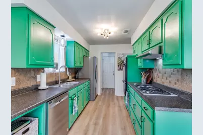 2310 Oakwood Lane, Arlington, TX 76012 - Photo 6