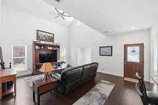 3426 Knob Oak Dr, Grapevine, TX 76051 - Photo 2