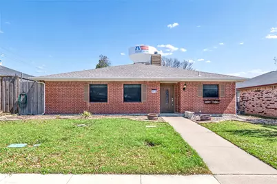 103 Melody Mall Drive, Allen, TX 75002 - Photo 1
