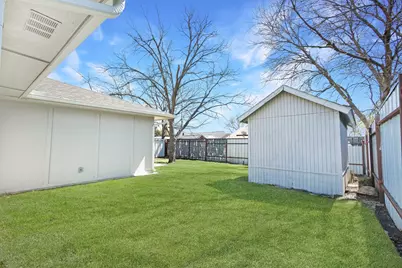 2318 Overbrook Drive, Arlington, TX 76014 - Photo 32