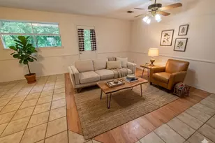 1238 Carla St, Denison, TX 75020 - Photo 4