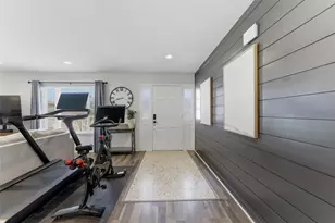 706 Hilltop Dr, Weatherford, TX 76086 - Photo 20