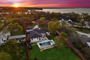 8238 Eagle Mountain Cir, Fort Worth, TX 76135 - Photo 4