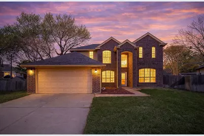 6102 Hedgeapple Court, Arlington, TX 76001 - Photo 1