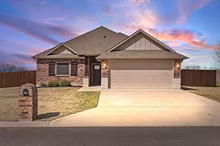 414 Mesa Dr, Lone Oak, TX 75453 - Photo 1