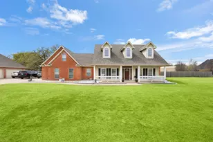 2000 Pin Oak Dr, Kaufman, TX 75142 - Photo 1