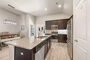 616 Chippewa Wy, Aubrey, TX 76227 - Photo 10