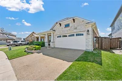 616 Chippewa Way, Aubrey, TX 76227 - Photo 2