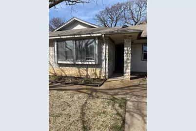 1125 Highpoint Road, Bedford, TX 76022 - Photo 2