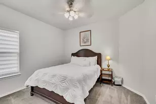 10901 Irish Glen Trail, Fort Worth, TX 76052 - Photo 6