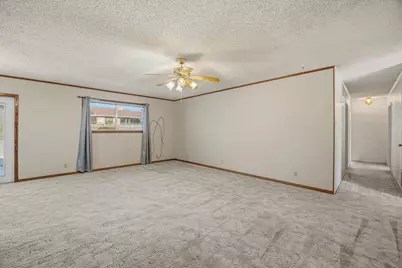 915 N Charlotte Avenue, Stephenville, TX 76401 - Photo 14