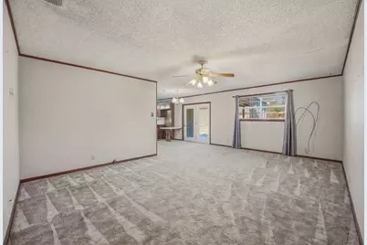 915 N Charlotte Avenue, Stephenville, TX 76401 - Photo 12