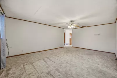 915 N Charlotte Avenue, Stephenville, TX 76401 - Photo 16