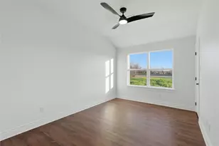 1107 Lily Ct, Grand Prairie, TX 75104 - Photo 28