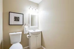 2111 Via Catalina, Carrollton, TX 75006 - Photo 18