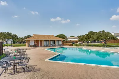 2111 Via Catalina, Carrollton, TX 75006 - Photo 26
