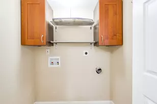 2111 Via Catalina, Carrollton, TX 75006 - Photo 12