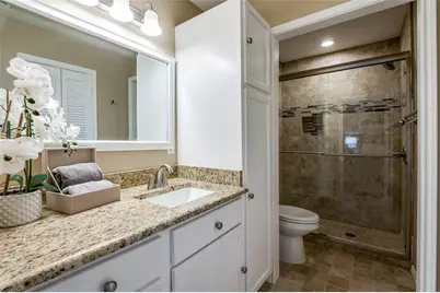 2111 Via Catalina, Carrollton, TX 75006 - Photo 20