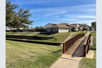 2111 Via Catalina, Carrollton, TX 75006 - Photo 24