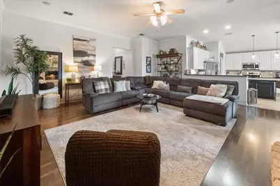 105 Meadow Glen Court, Aledo, TX 76008 - Photo 6