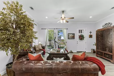 2413 Christine Drive, Granbury, TX 76048 - Photo 16