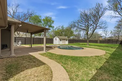 219 E Vine Street, Keller, TX 76248 - Photo 22