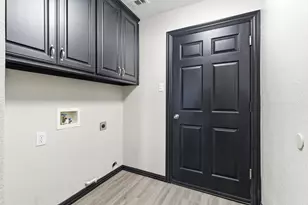 219 E Vine St, Keller, TX 76248 - Photo 20