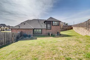 413 Oakcrest Dr, Justin, TX 76247 - Photo 30