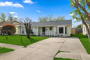 429 Blueberry Ln, Grand Prairie, TX 75052 - Photo 30