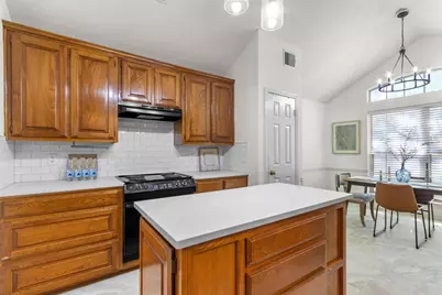 120 Briar Ridge Drive, Hewitt, TX 76643 - Photo 12