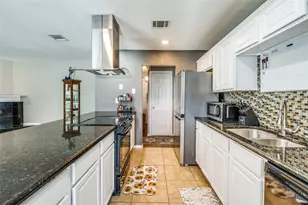 5134 Aztec Dr, The Colony, TX 75056 - Photo 6