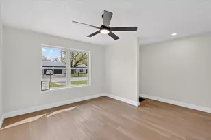 6425 Summit Ridge Dr, Watauga, TX 76148 - Photo 8