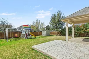 4028 Burwood Dr, Fort Worth, TX 76262 - Photo 14