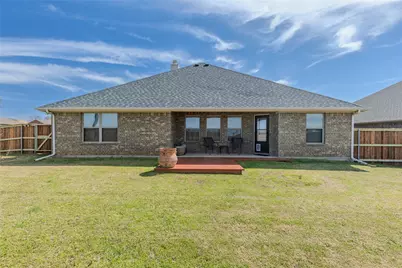 1112 Colony Drive, Greenville, TX 75402 - Photo 32