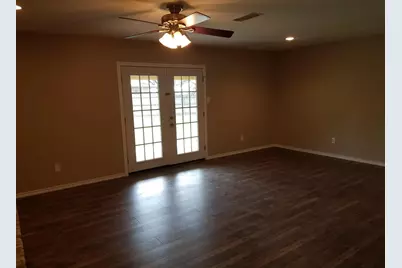 100 Lochness Lane, Benbrook, TX 76126 - Photo 18