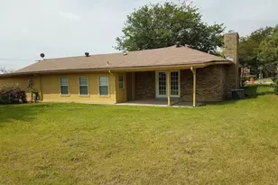 100 Lochness Ln, Benbrook, TX 76126 - Photo 38