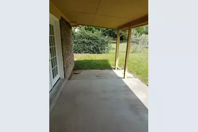 100 Lochness Lane, Benbrook, TX 76126 - Photo 36